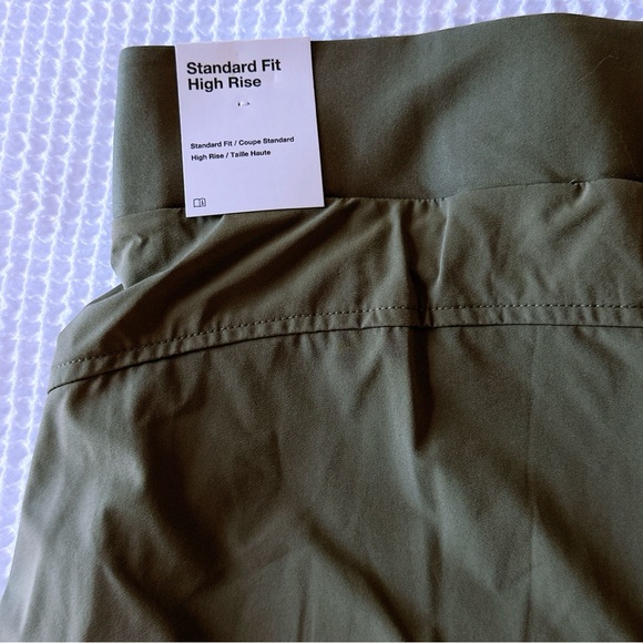 NWT♥️NIKE $75 BLISS SKORT SKIRT XS ARMY GREEN 2 POCKET GOLF TENNIS WORKOUT RUN - Picture 6 of 9